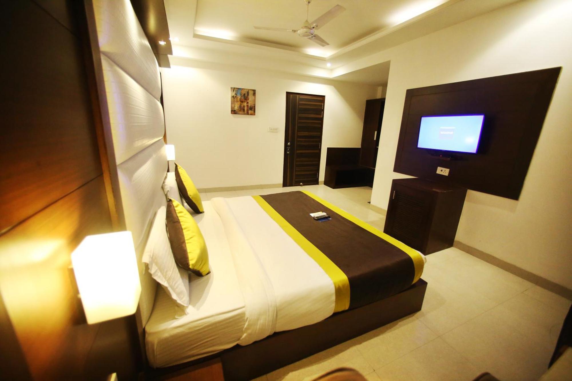 Hotel Aero Star By Star Group New Delhi Ngoại thất bức ảnh