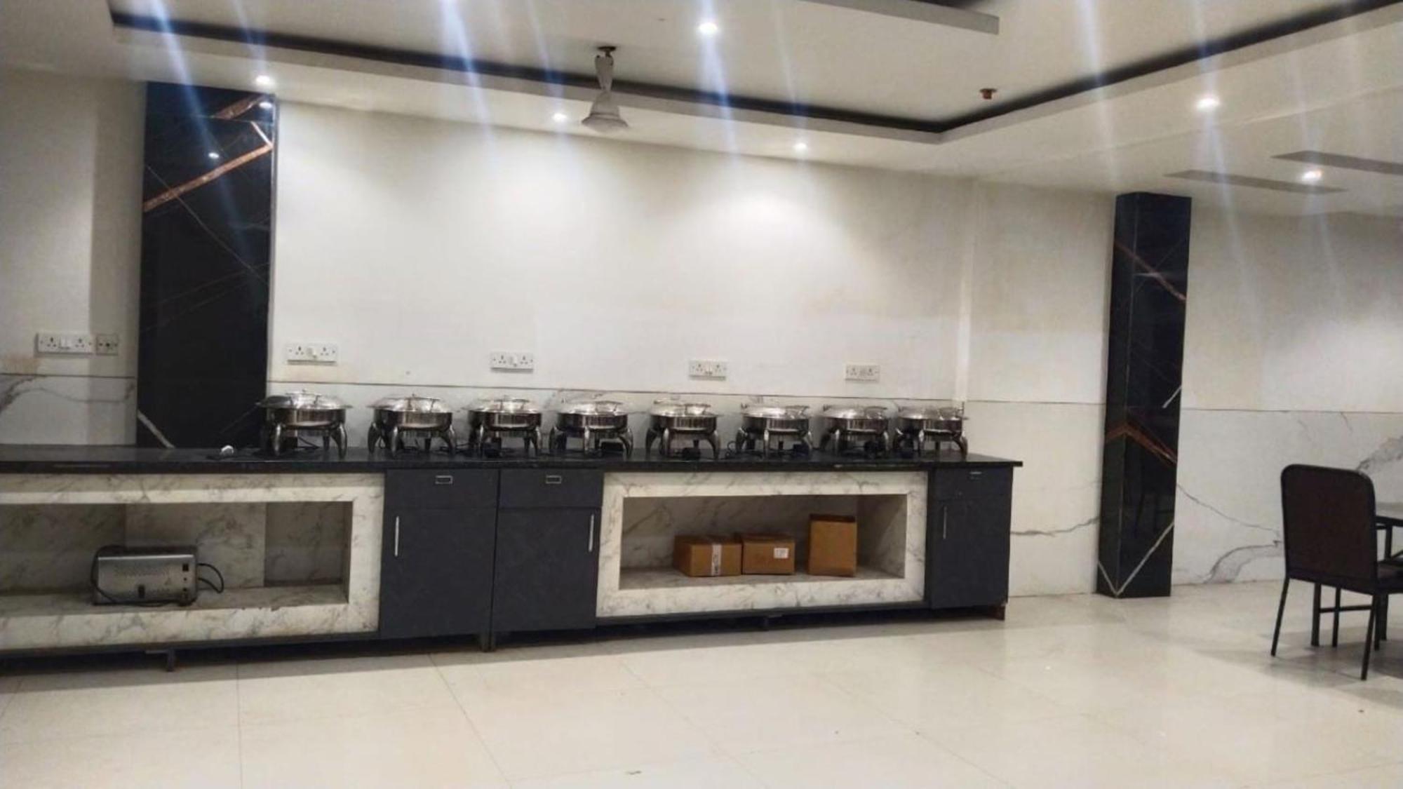 Hotel Aero Star By Star Group New Delhi Ngoại thất bức ảnh